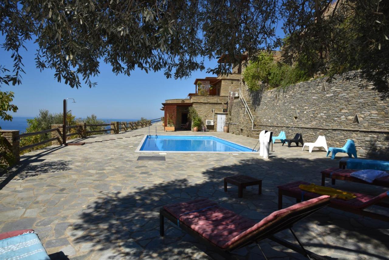 Andros Escape Condos Korthio Dış mekan fotoğraf