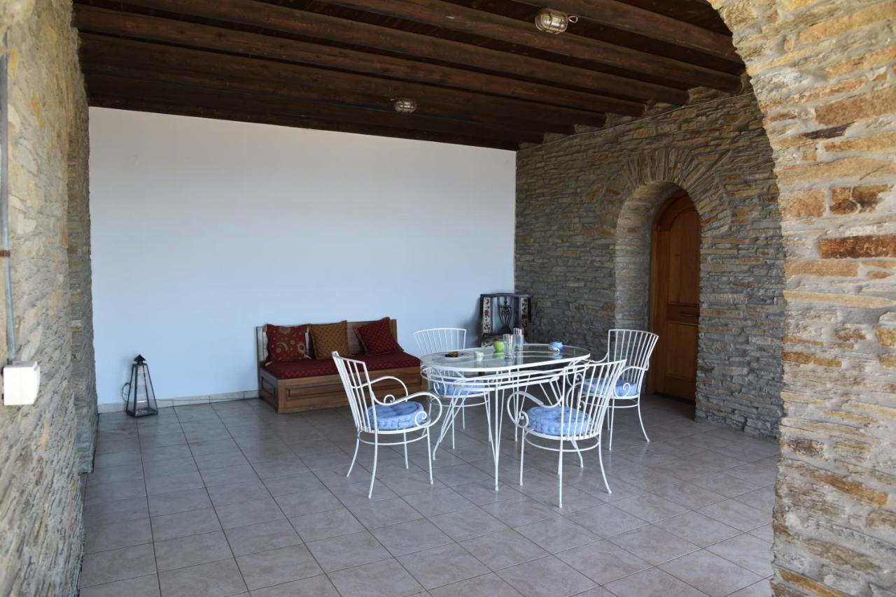 Andros Escape Condos Korthio Dış mekan fotoğraf