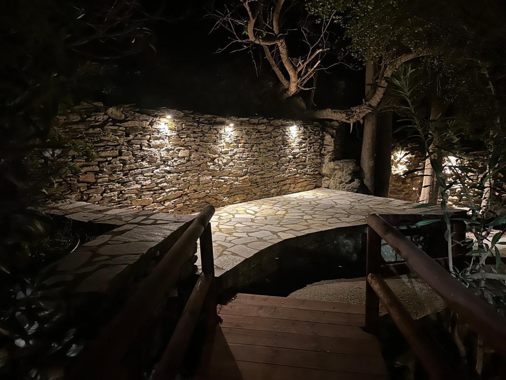 Andros Escape Condos Korthio Dış mekan fotoğraf